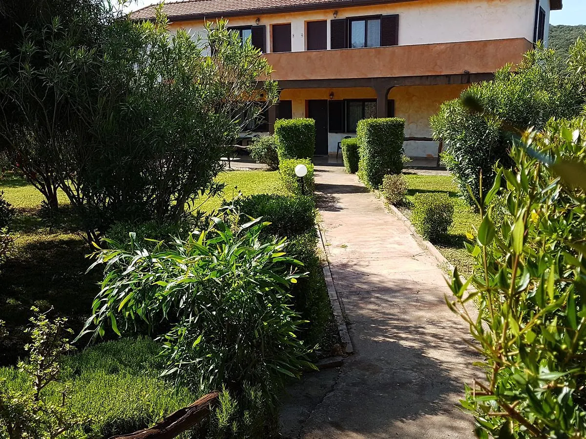 فندق ساساريفي  Agriturismo Sa Pedra مزرعة للإقامة